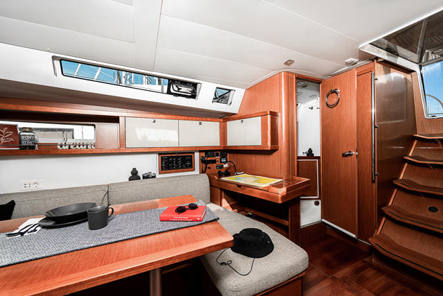 Oceanis 45 — photo 36