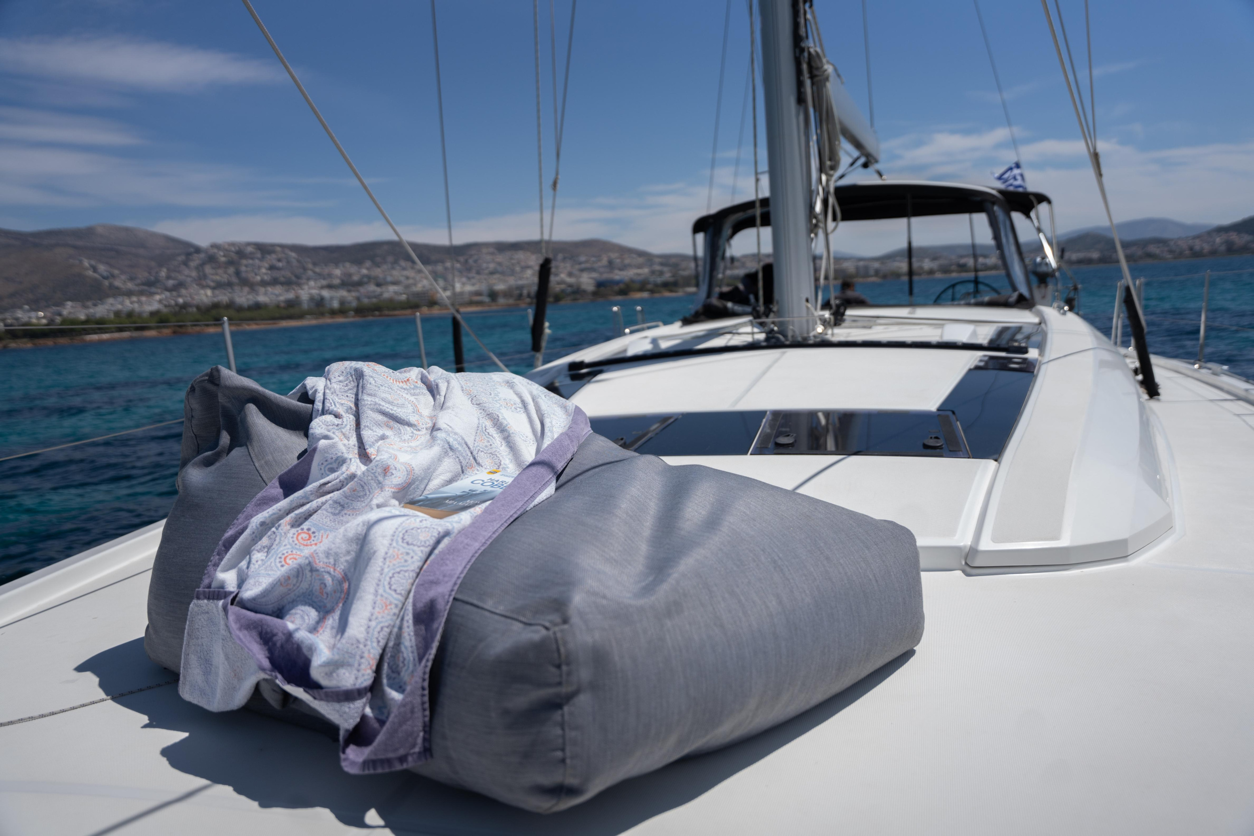 Oceanis 51.1 — photo 11