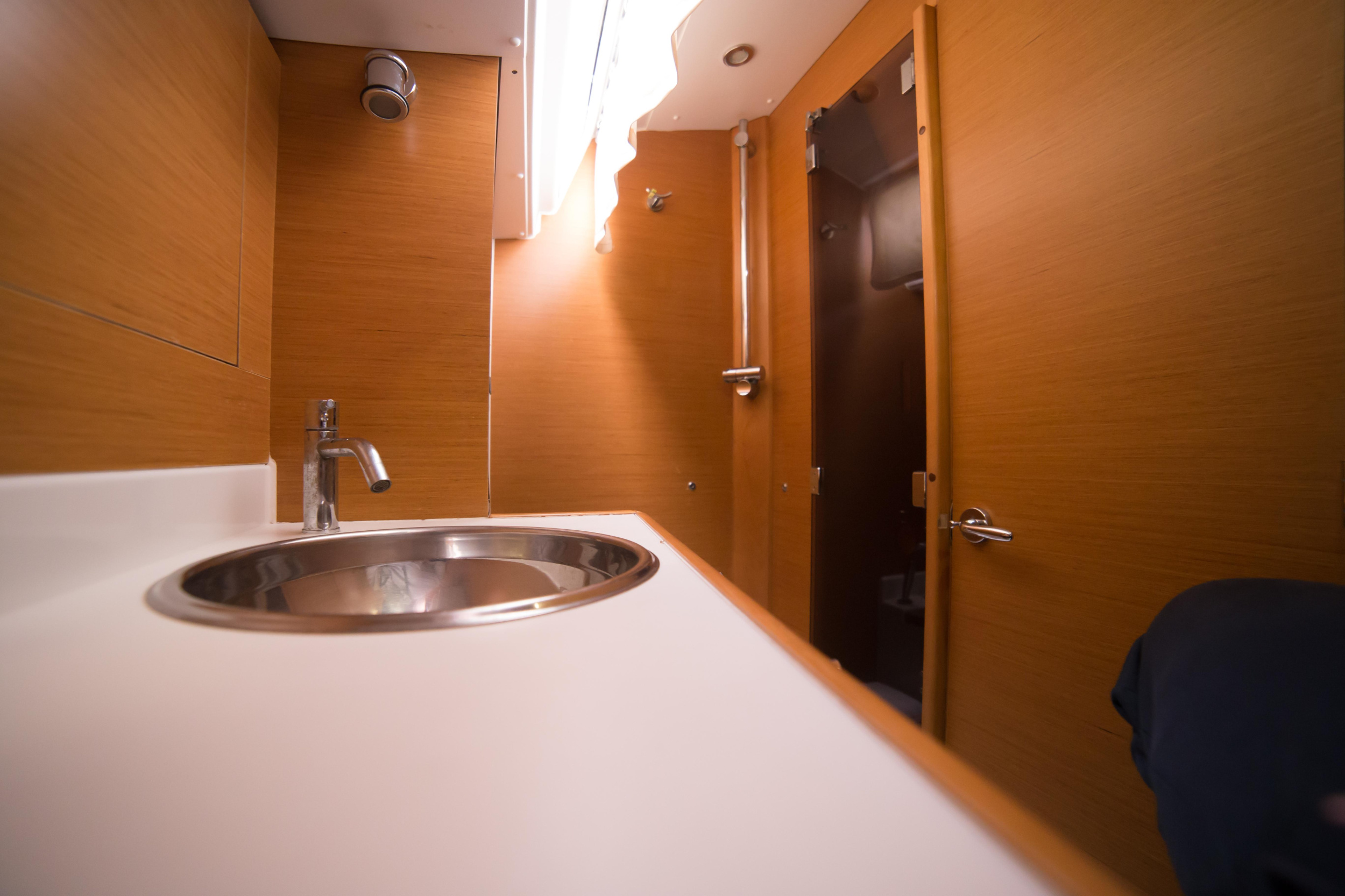 Sun Odyssey 409 — photo 49