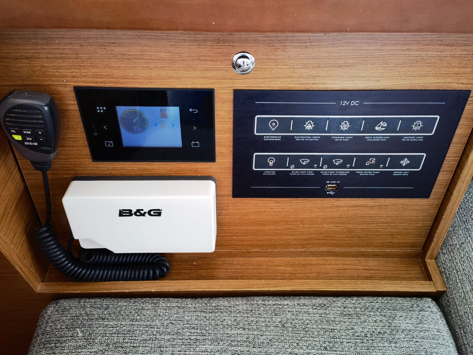 Lagoon 40 — photo 27