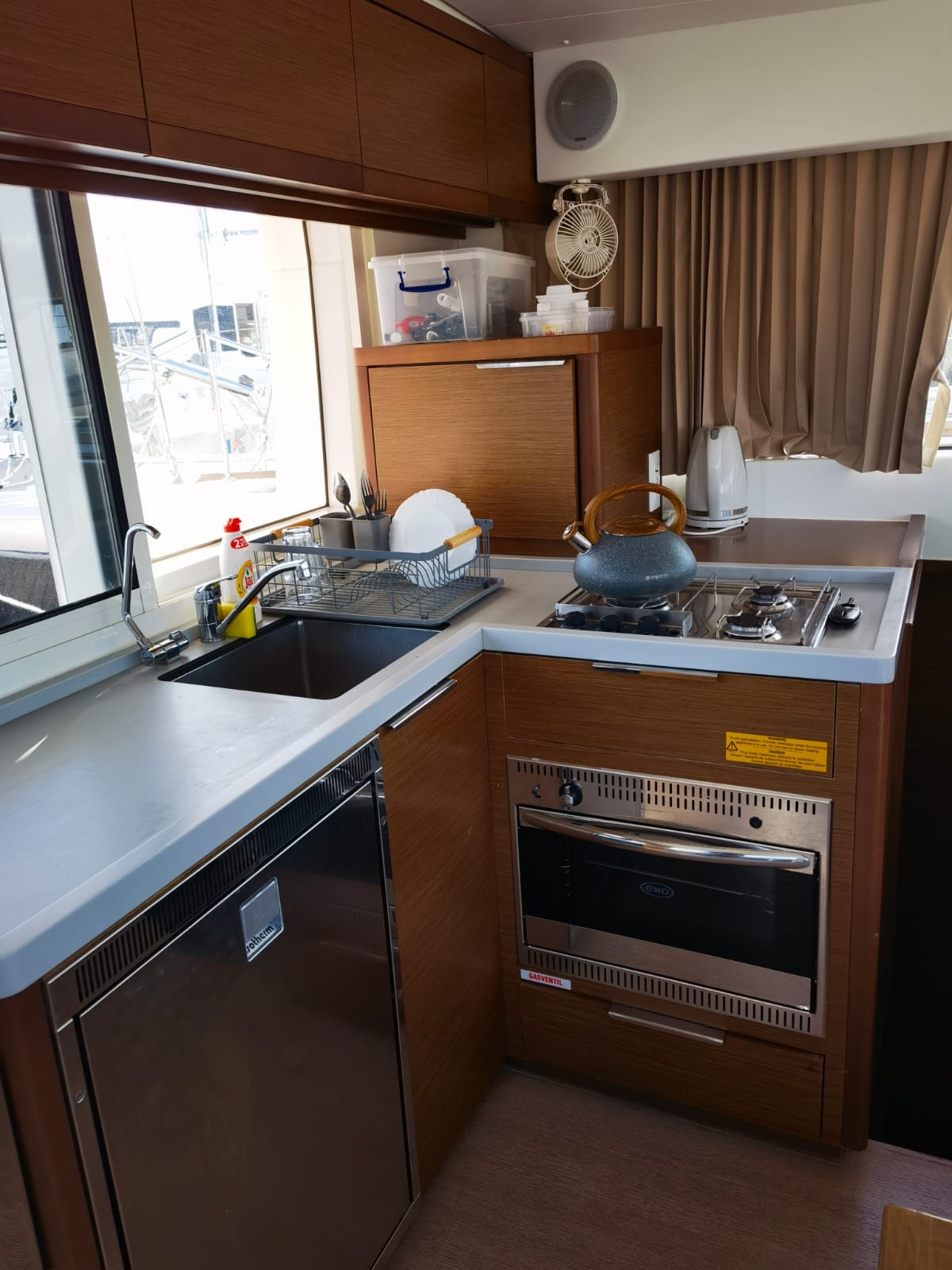 Lagoon 40 — photo 23
