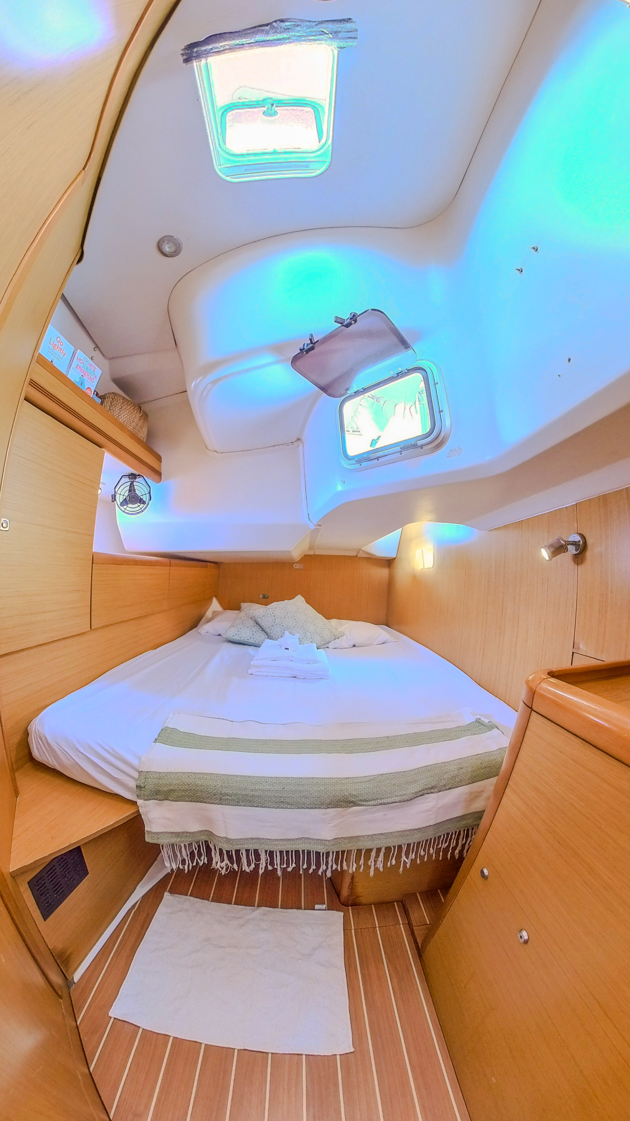 Sun Odyssey 44 i — photo 4