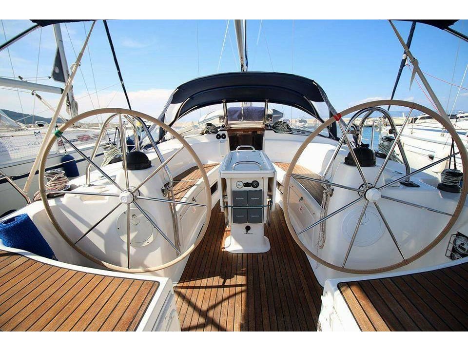 Bavaria 44 — photo 1