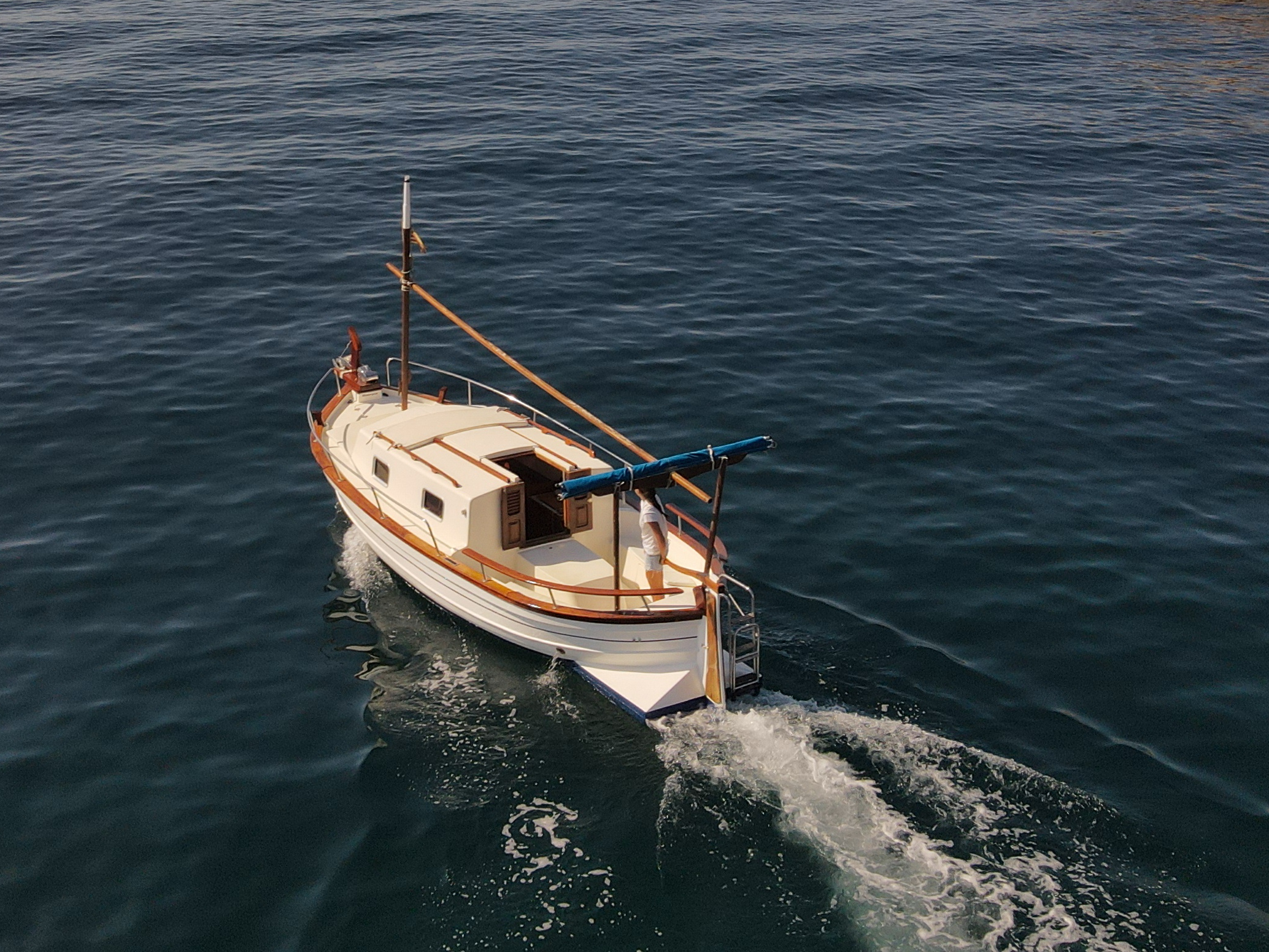 Custom buit Motorboat (Talla Ferro) — photo 1