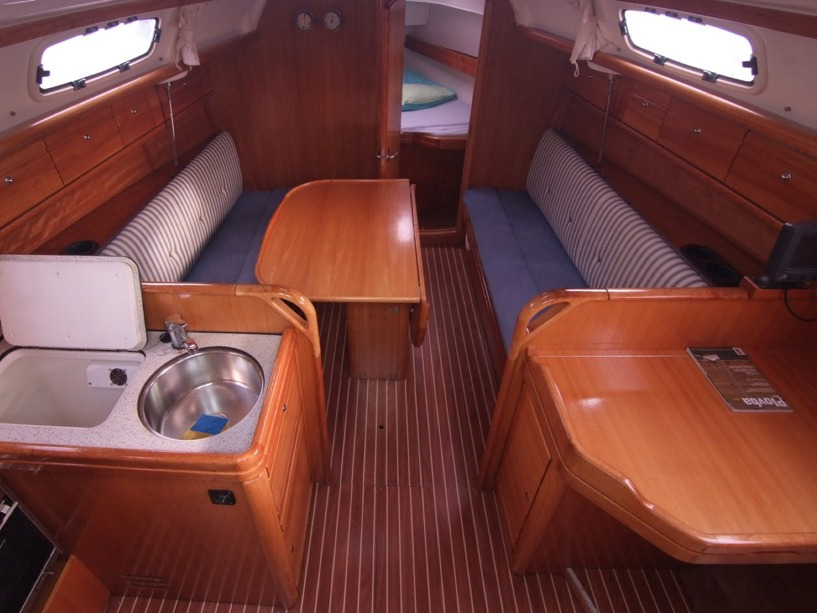 Bavaria 30 Cruiser — photo 7