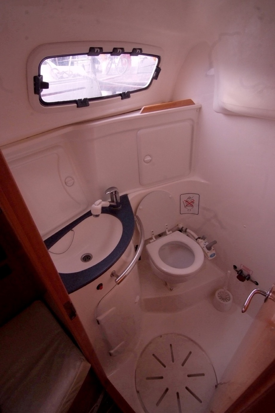 Bavaria 30 Cruiser — photo 4