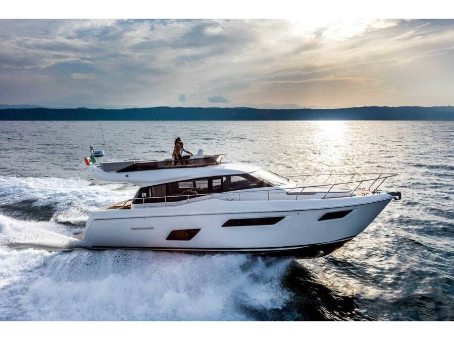 Ferretti 450 — photo 1