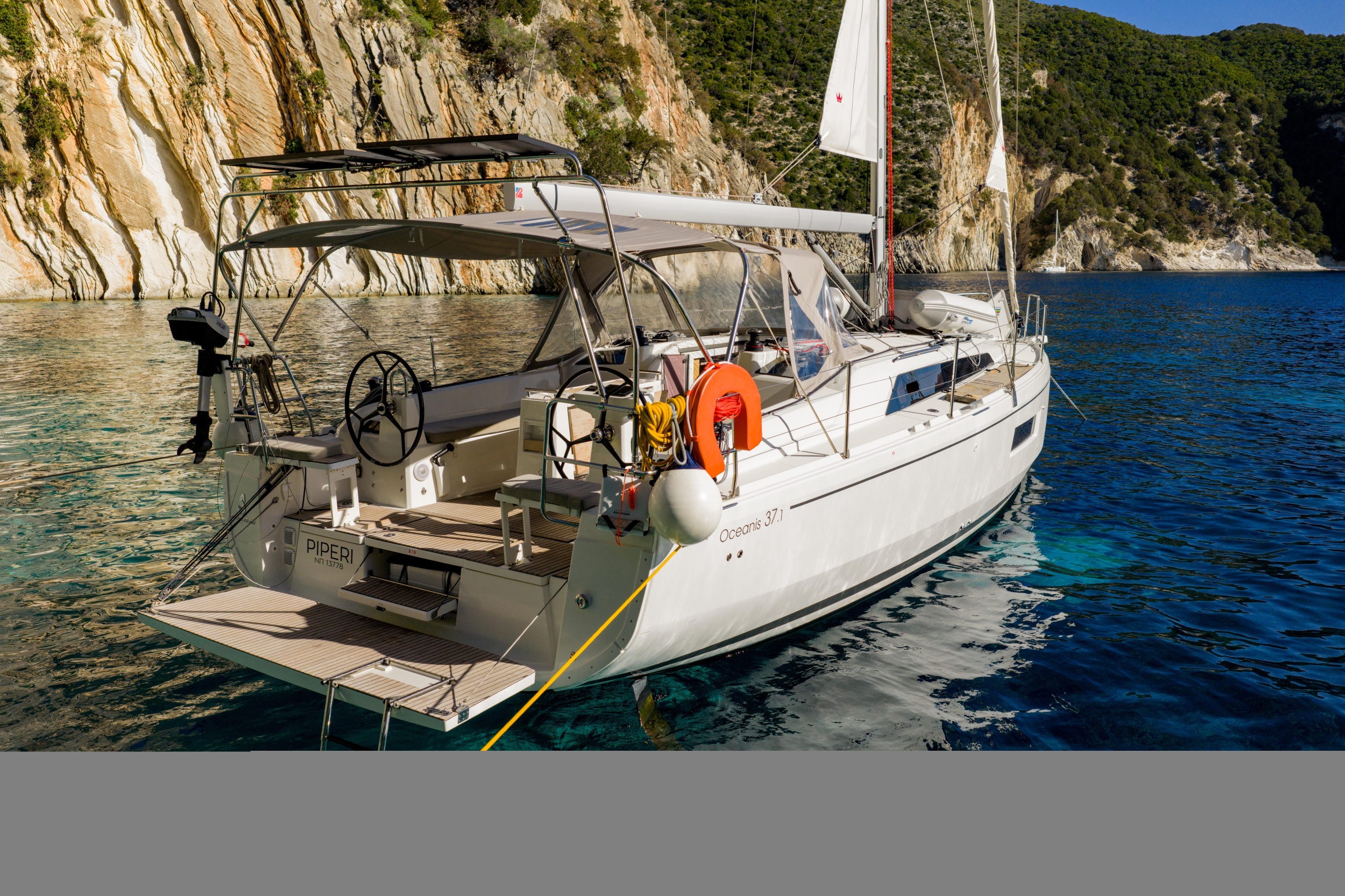 Oceanis 37.1 — photo 18