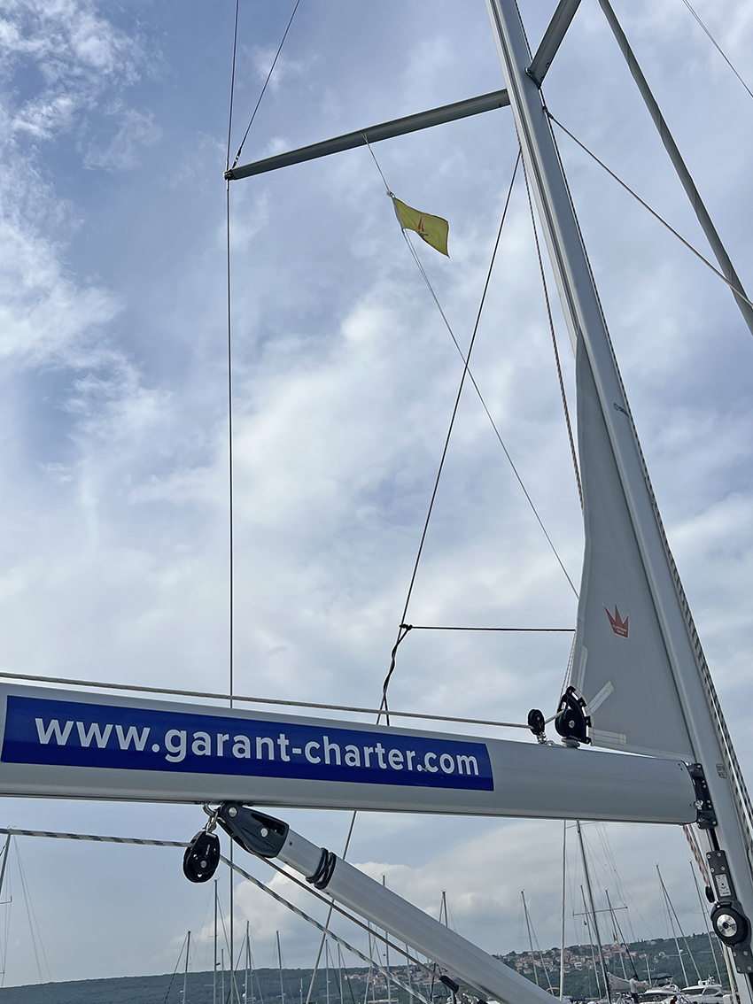 Bavaria C45 Style — photo 4