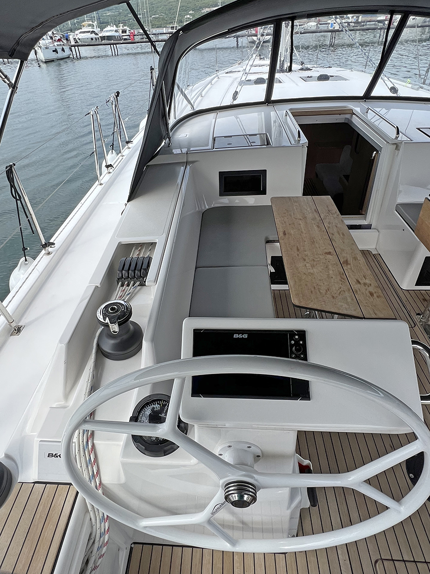 Bavaria C45 Style — photo 8