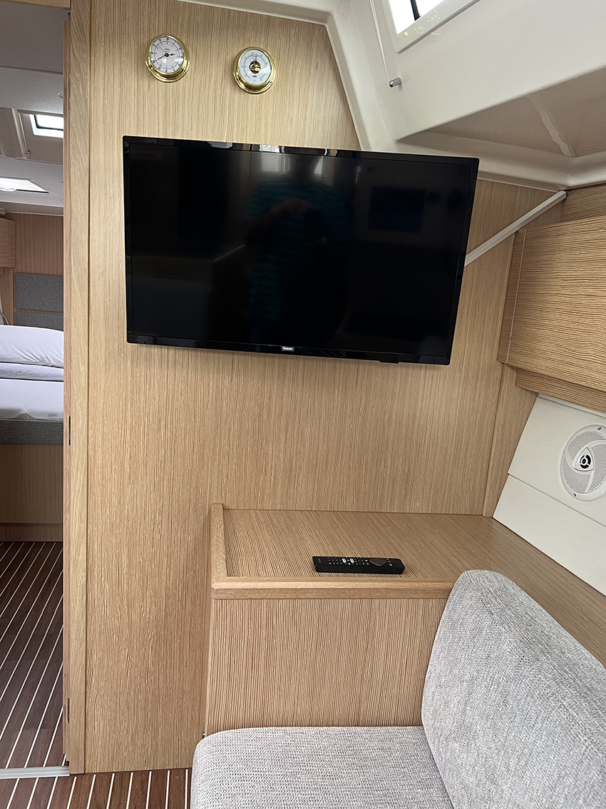 Bavaria C45 Style — photo 16