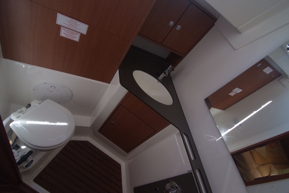 Bavaria Cruiser 45 — photo 11