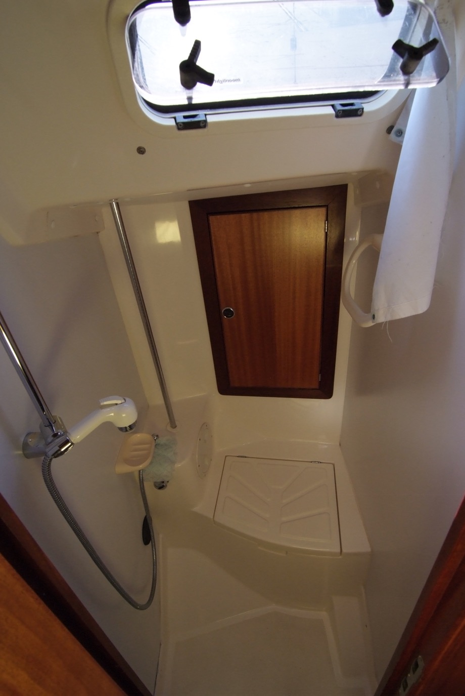 Bavaria Cruiser 45 — photo 14
