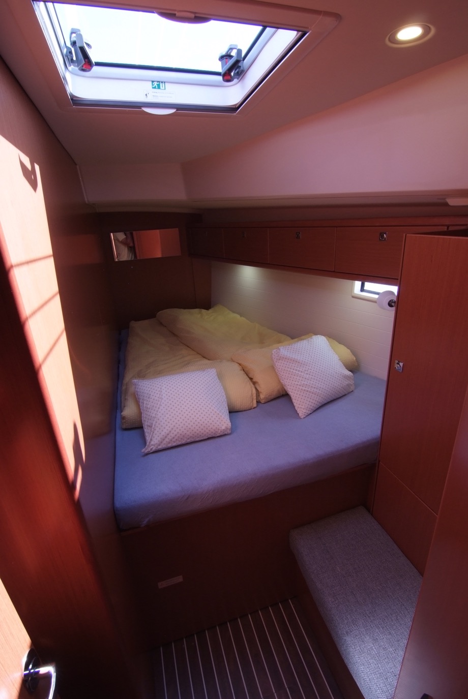 Bavaria Cruiser 46 — photo 10