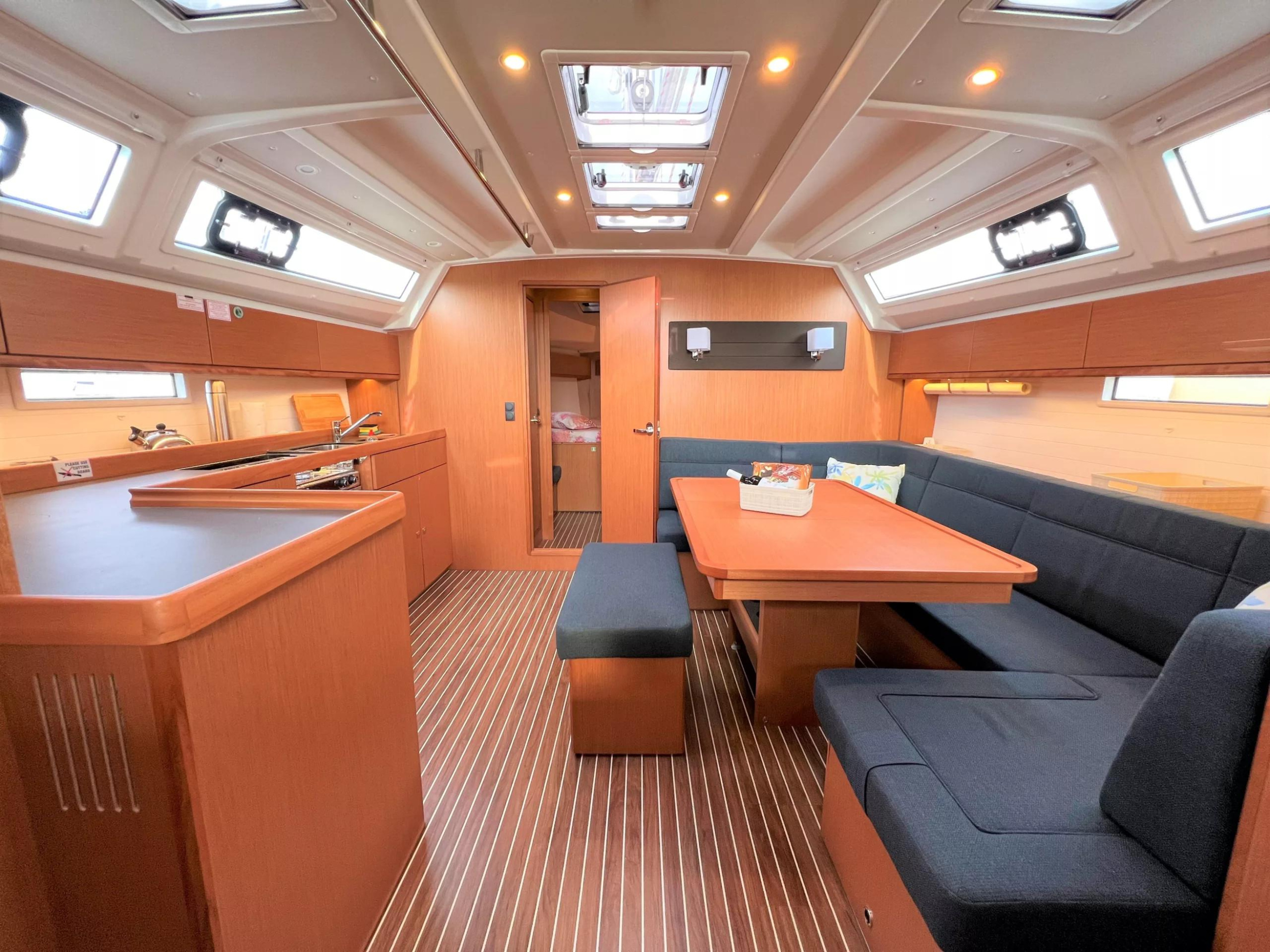 Bavaria Cruiser 46 — photo 5