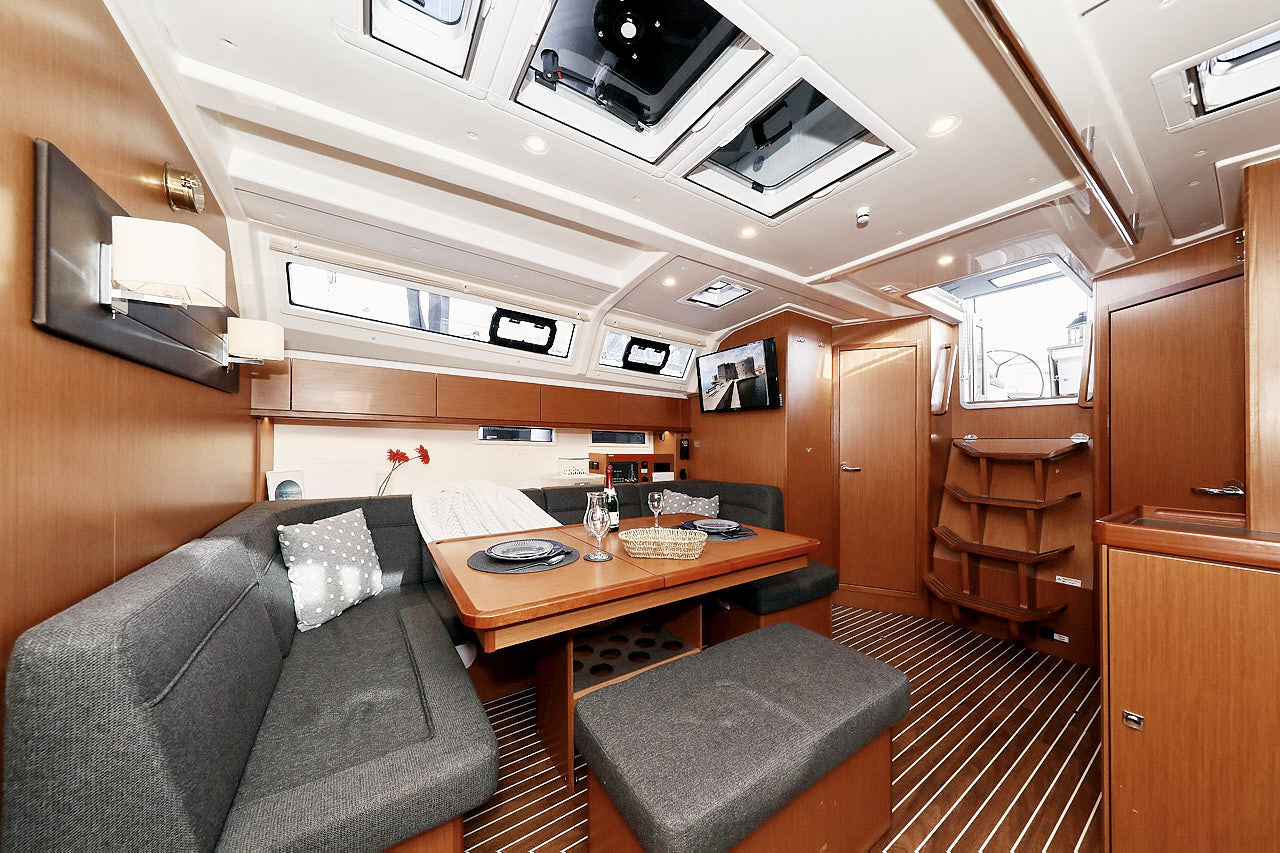 Bavaria Cruiser 46 — photo 2