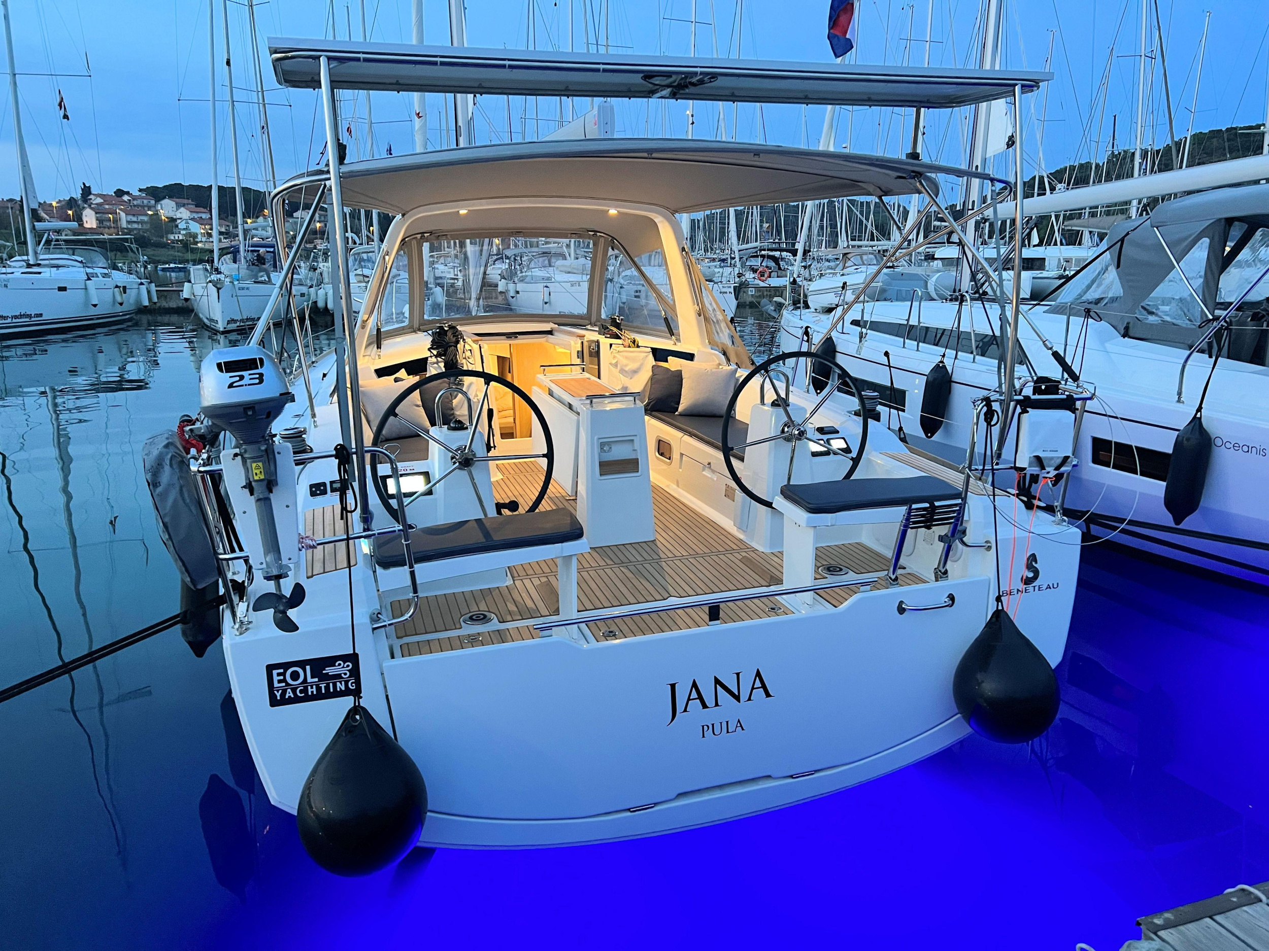 Oceanis 38.1 — photo 1