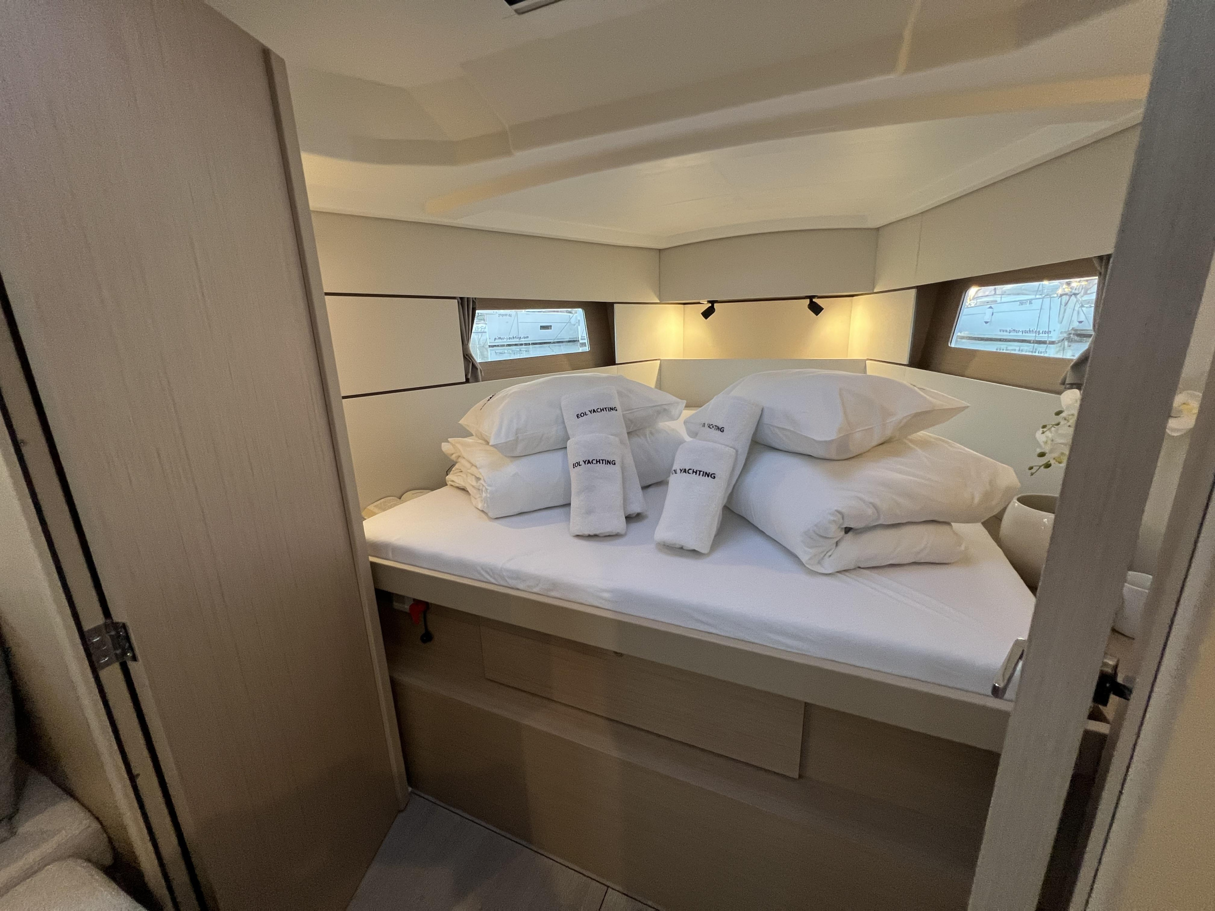 Oceanis 38.1 — photo 14