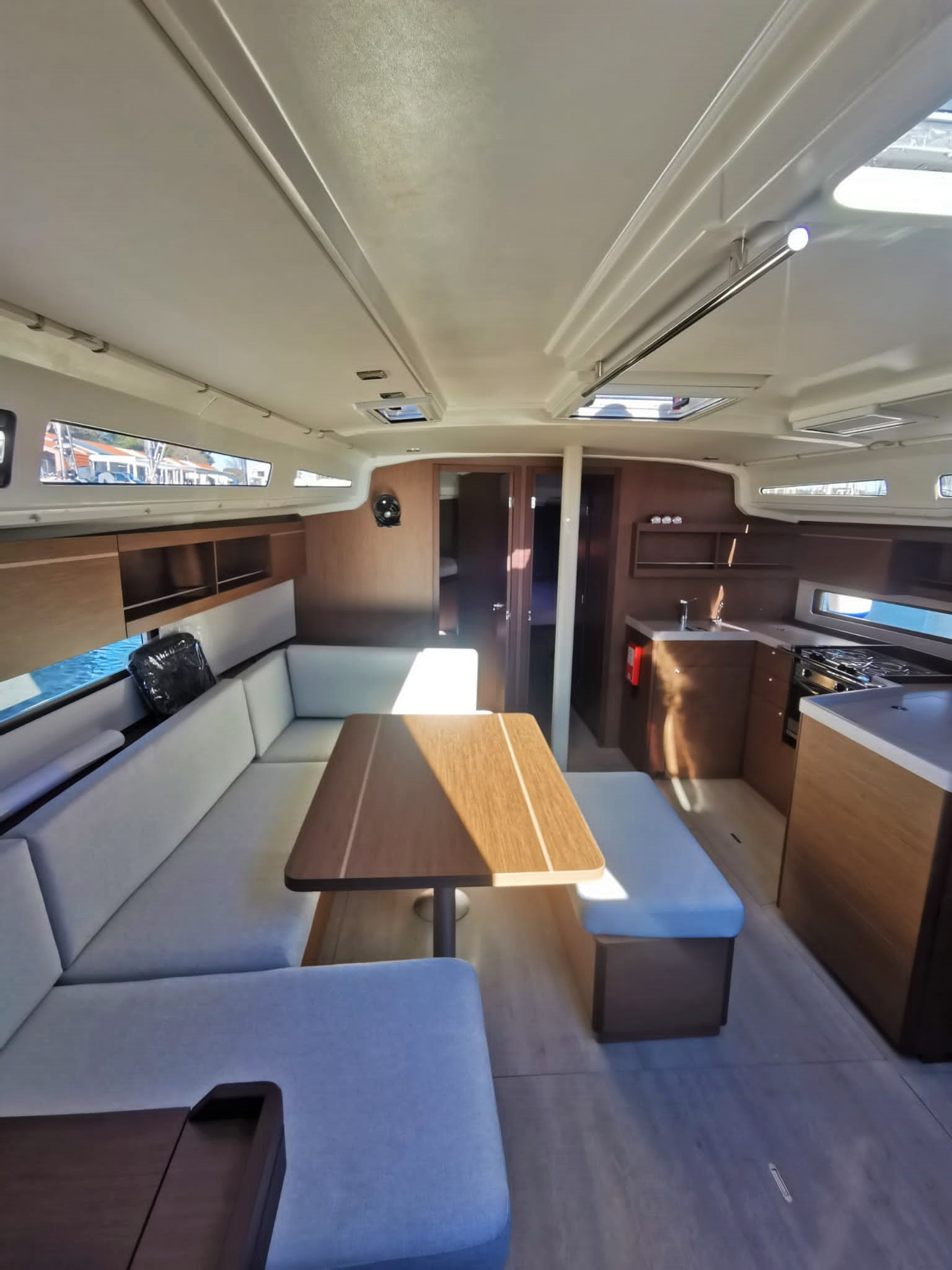 Oceanis 40.1 - 4 cab — photo 10