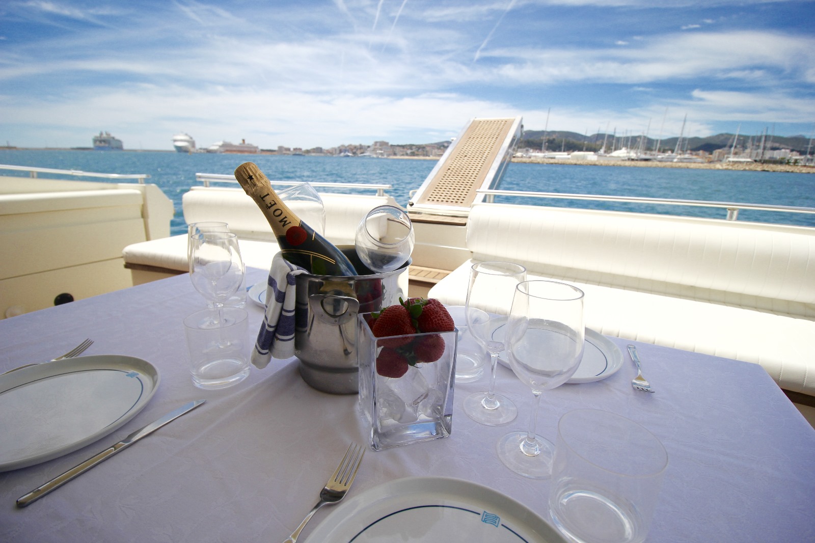 Ferretti 175 FLY — photo 20
