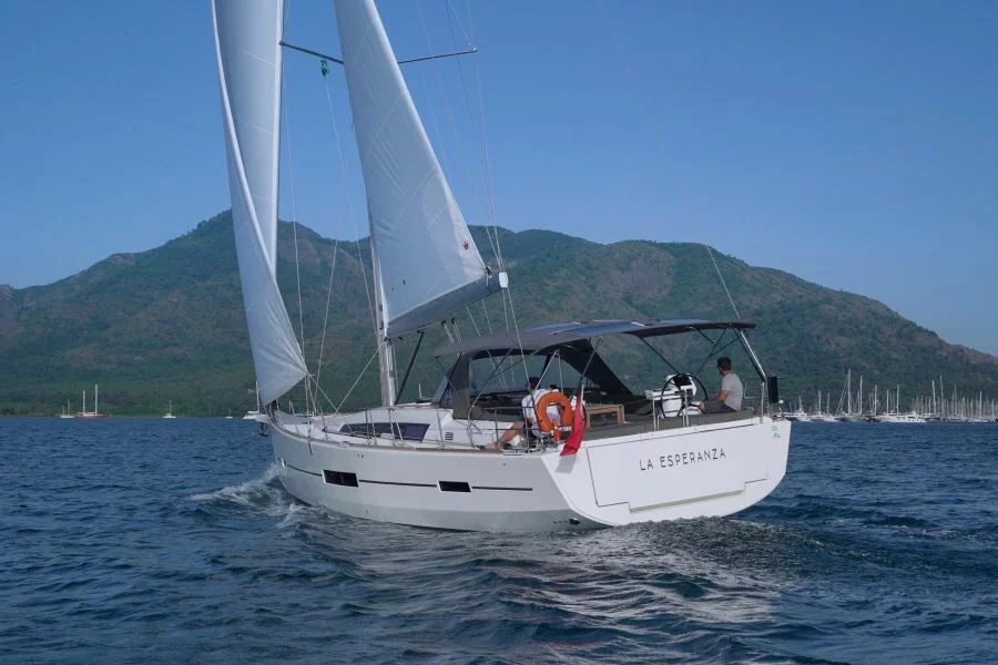 Dufour 520 Grand Large — photo 3