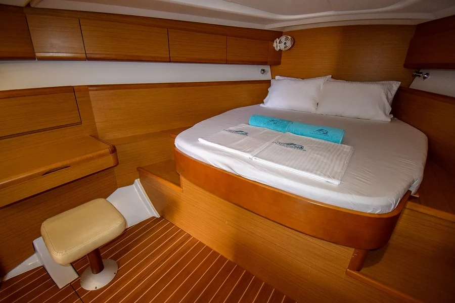 Sun Odyssey 50 DS — photo 12