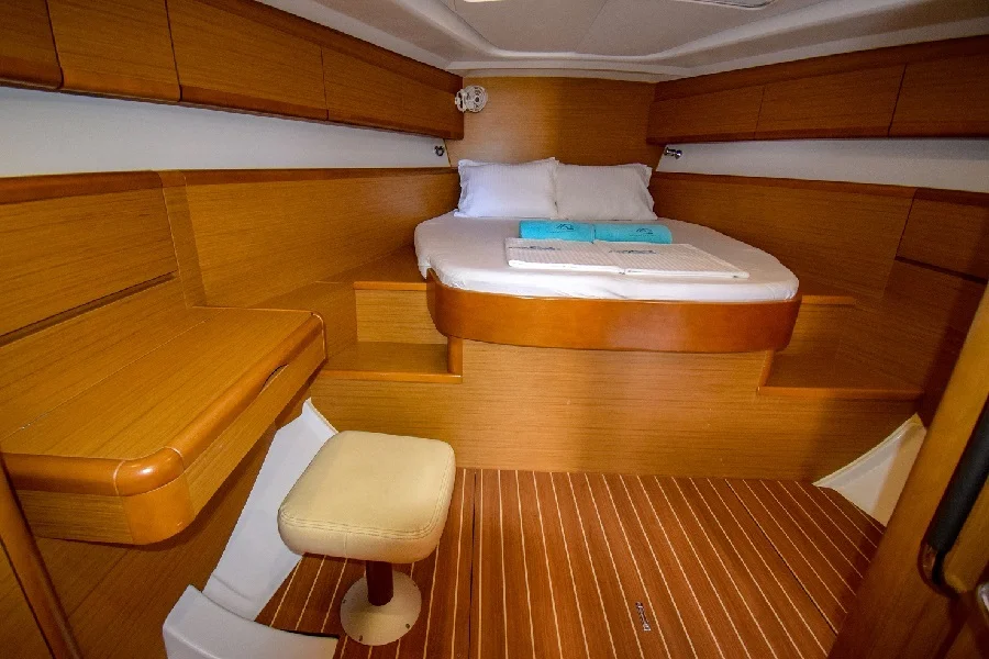 Sun Odyssey 50 DS — photo 19