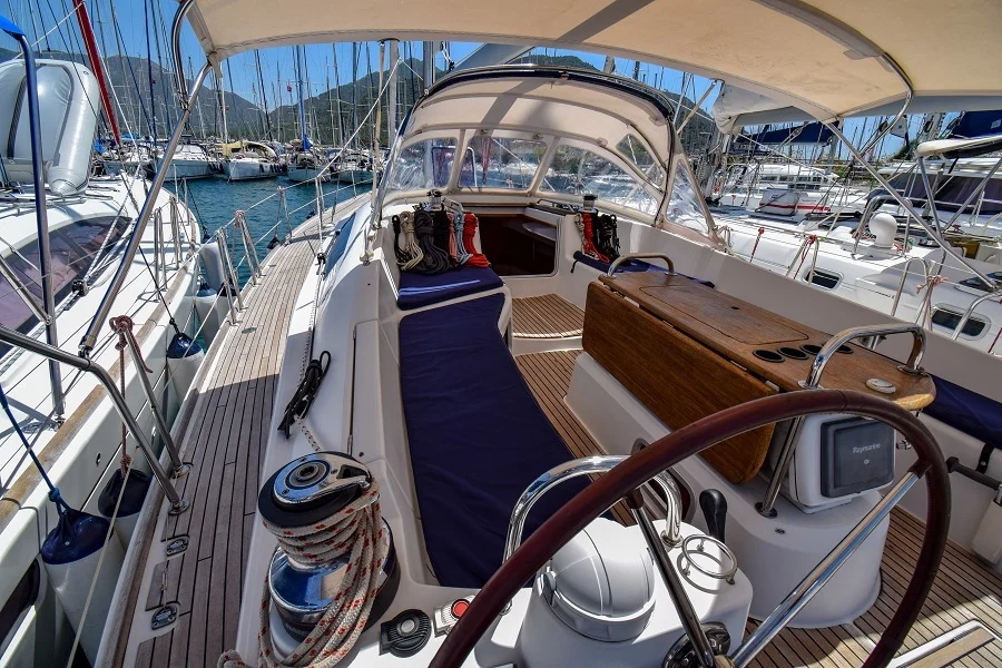 Sun Odyssey 50 DS — photo 18