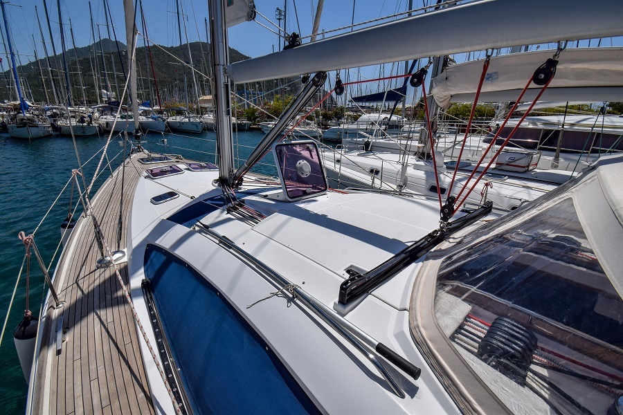 Sun Odyssey 50 DS — photo 11