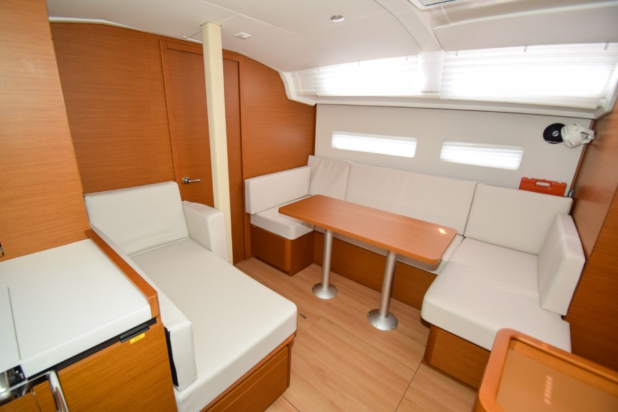 Sun Odyssey 410 — photo 48