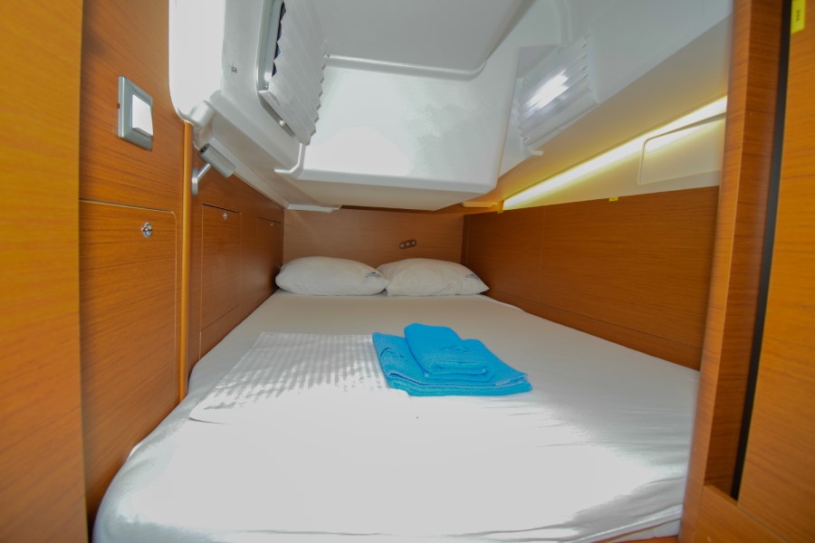 Sun Odyssey 410 — photo 53