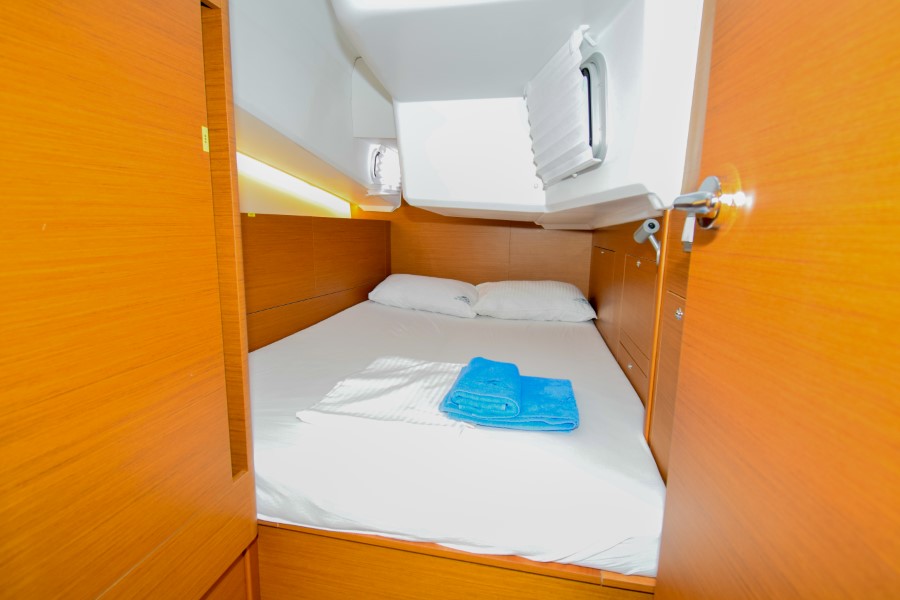 Sun Odyssey 410 — photo 52