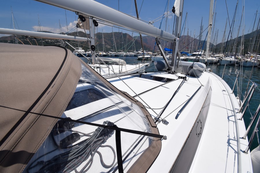 Sun Odyssey 410 — photo 15