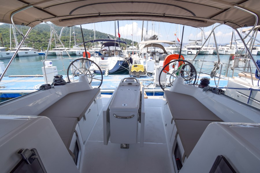 Sun Odyssey 410 — photo 22