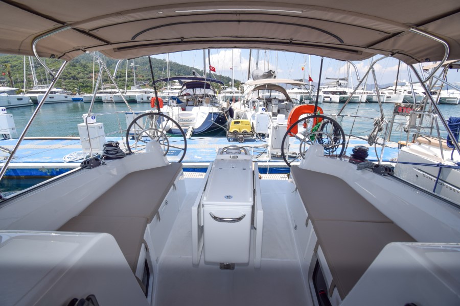 Sun Odyssey 410 — photo 49