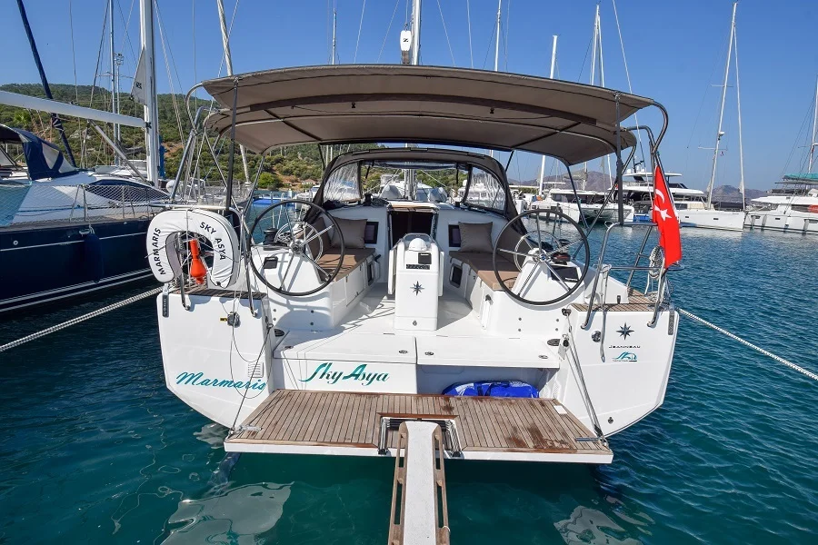 Sun Odyssey 410 — photo 25