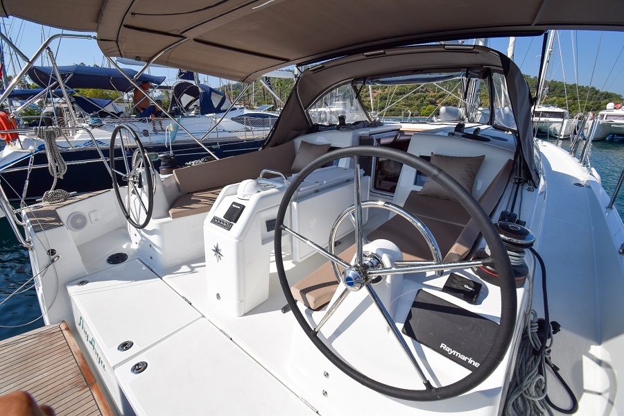 Sun Odyssey 410 — photo 6