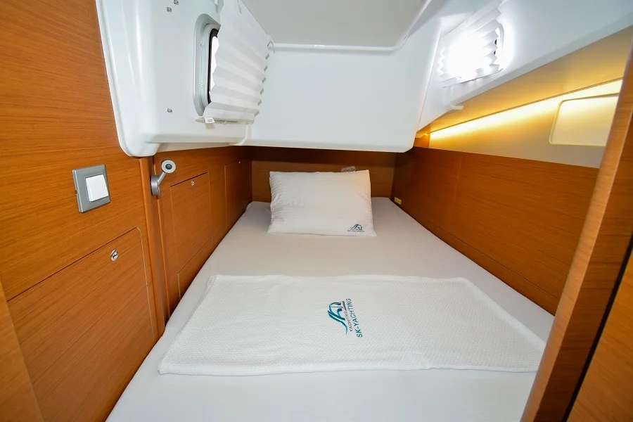 Sun Odyssey 410 — photo 11