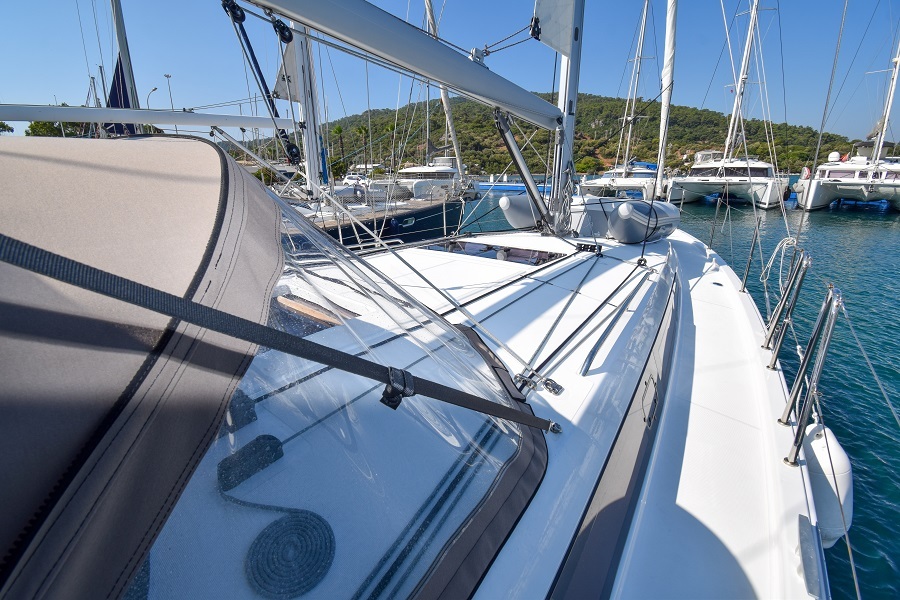 Sun Odyssey 410 — photo 10