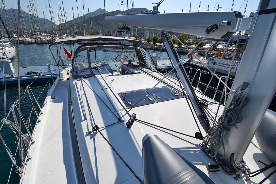 Sun Odyssey 410 — photo 7