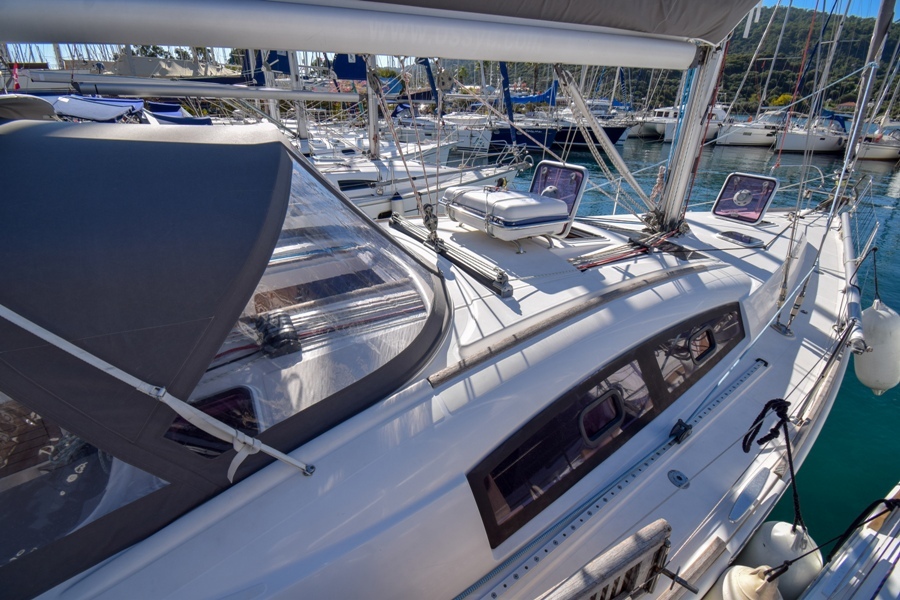 Oceanis 40 — photo 23