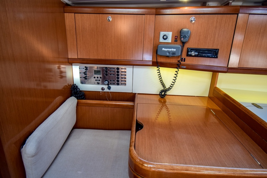Oceanis 40 — photo 4