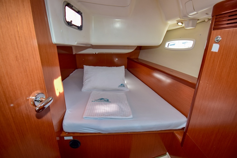 Oceanis 40 — photo 5