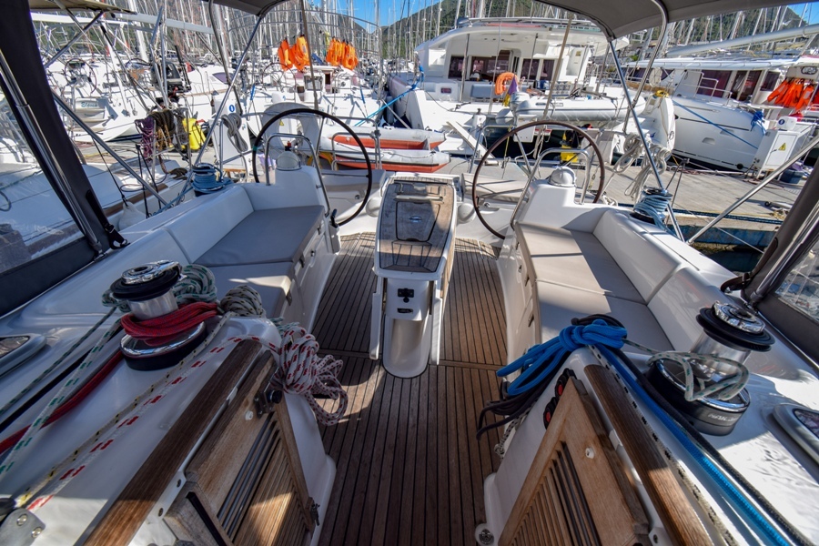 Oceanis 40 — photo 3