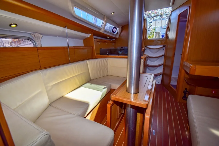 Sun Odyssey 36i — photo 21