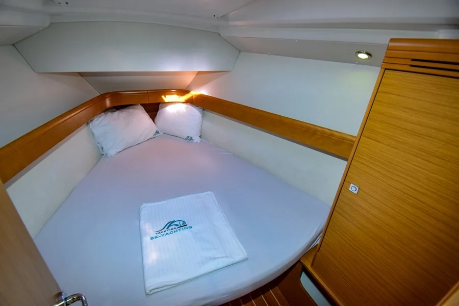Sun Odyssey 36i — photo 14