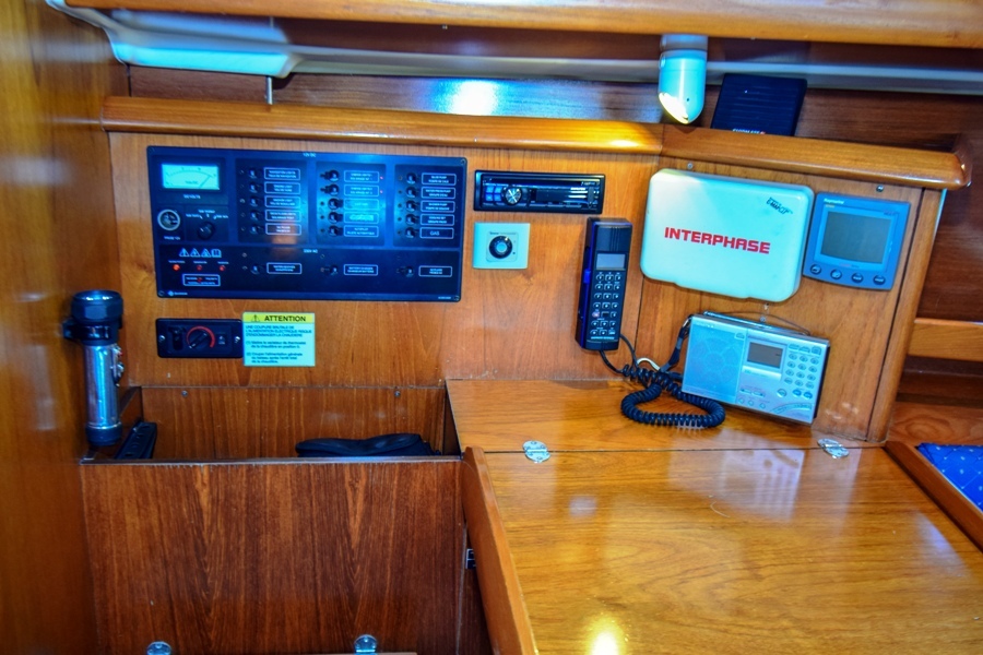 Sun Odyssey 37 — photo 25