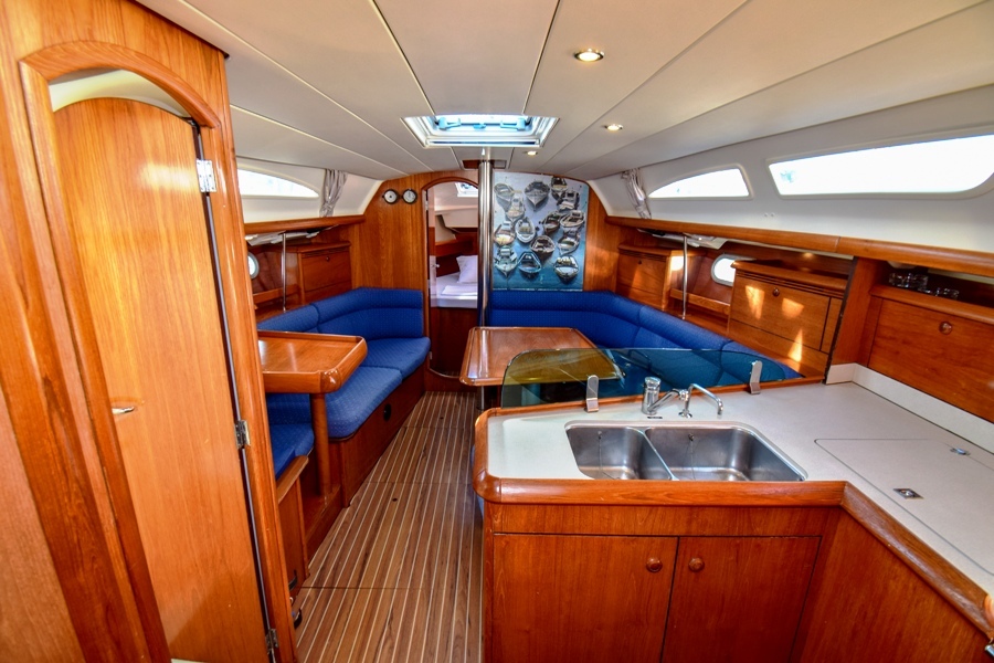 Sun Odyssey 37 — photo 19