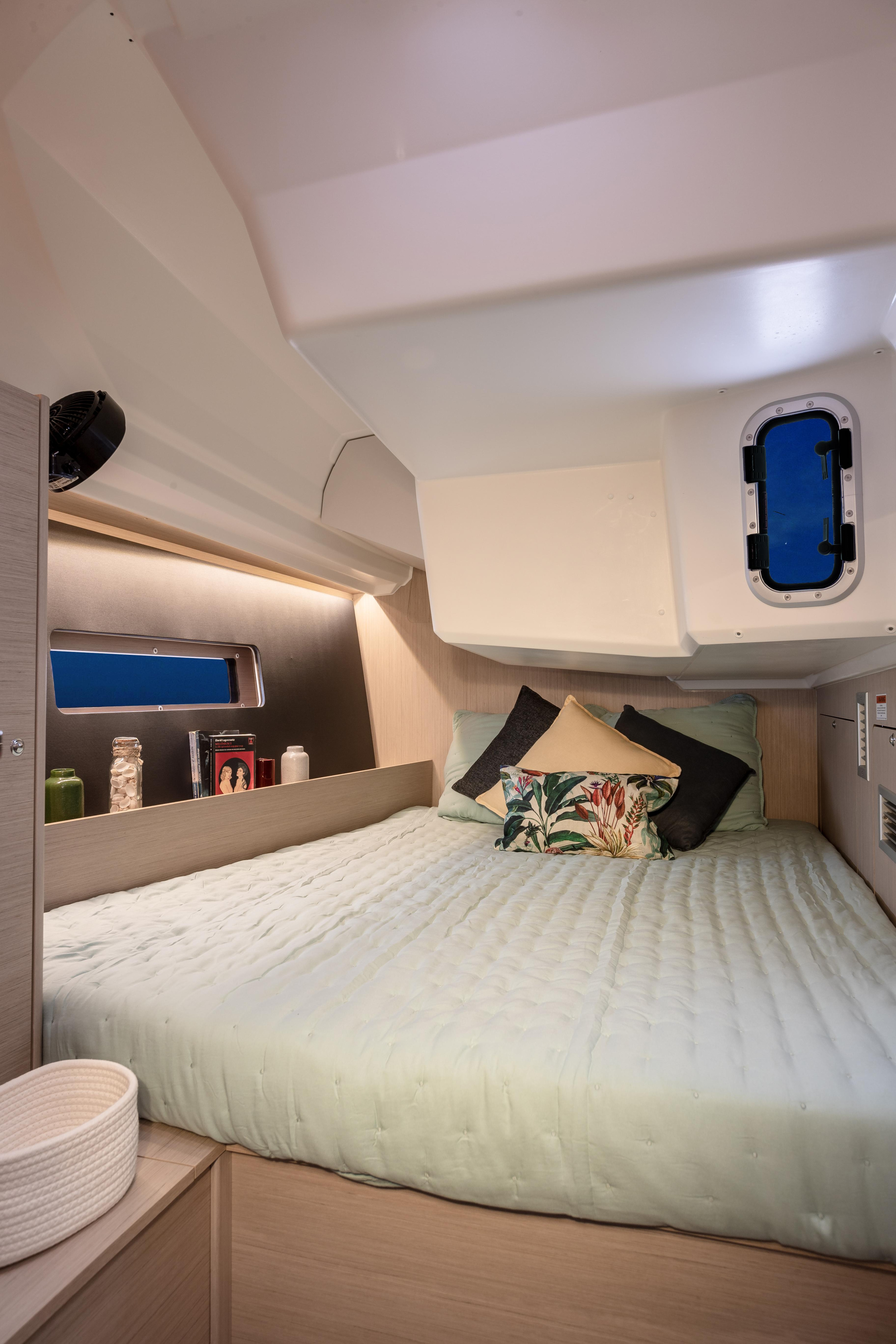Oceanis 40.1 — photo 15