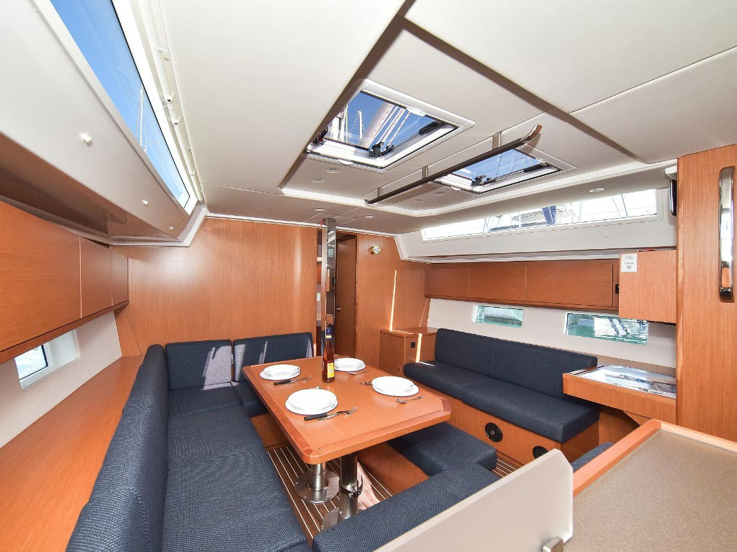 Bavaria Cruiser 45 — photo 19